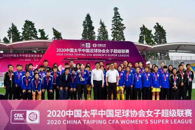 哈登27分快船送鹈鹕十连败 黄蜂负公牛八连败