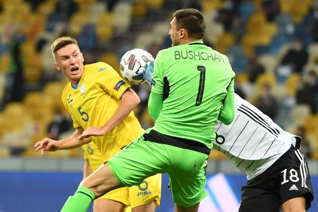 骑士擒公牛开季12连胜 文班34+12马刺大胜国王